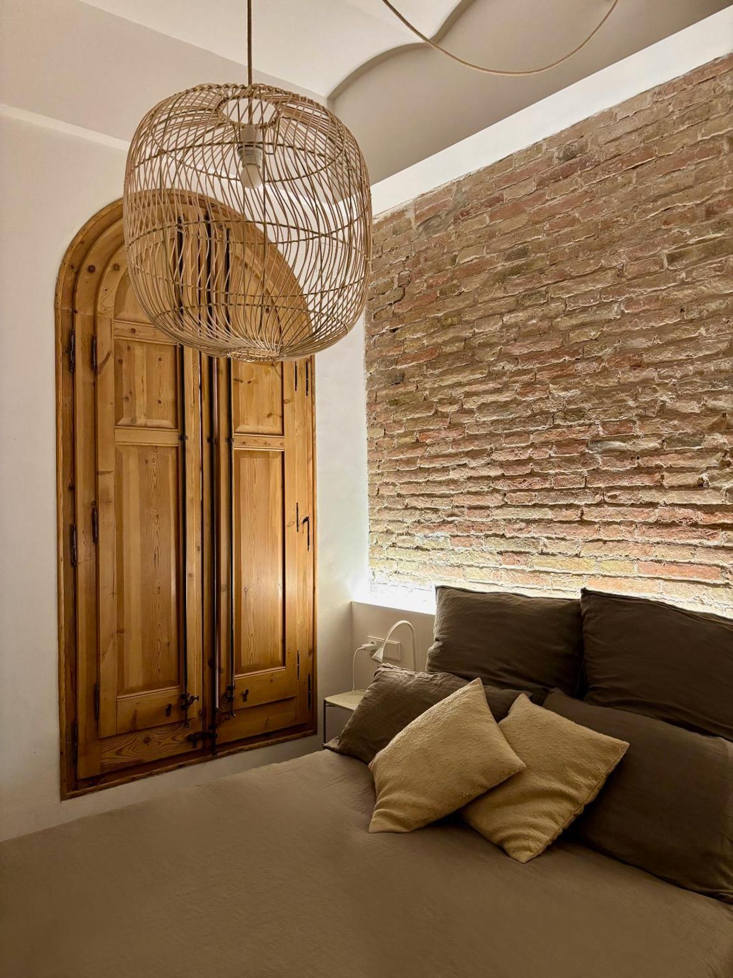 Cozy In A Historic House Near The Sea Allotjament en família